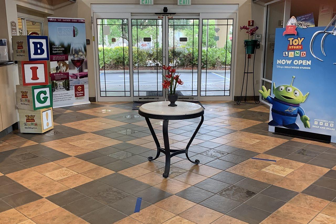 Maingate Garden Inn Kissimmee Eksteriør billede