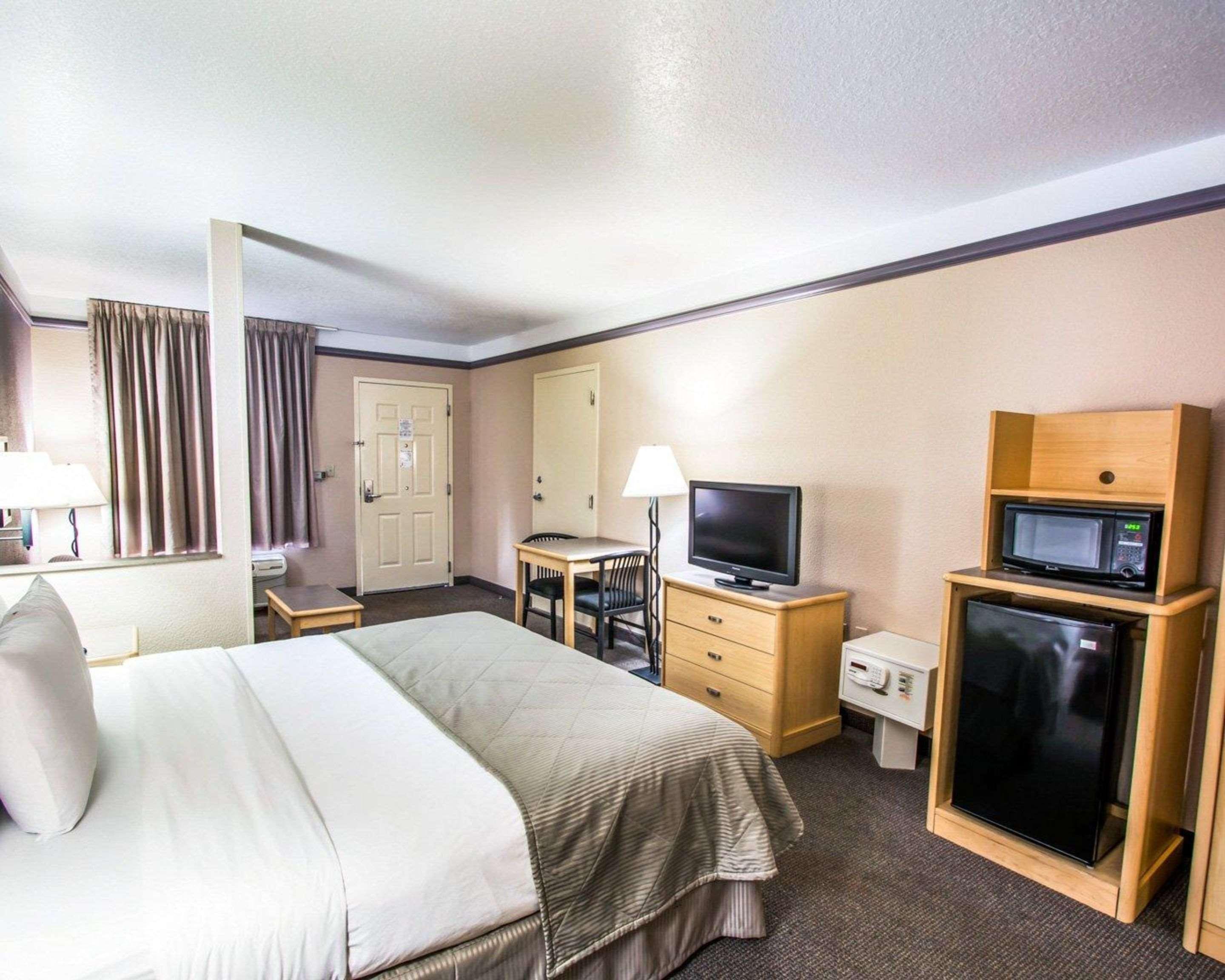 Maingate Garden Inn Kissimmee Eksteriør billede