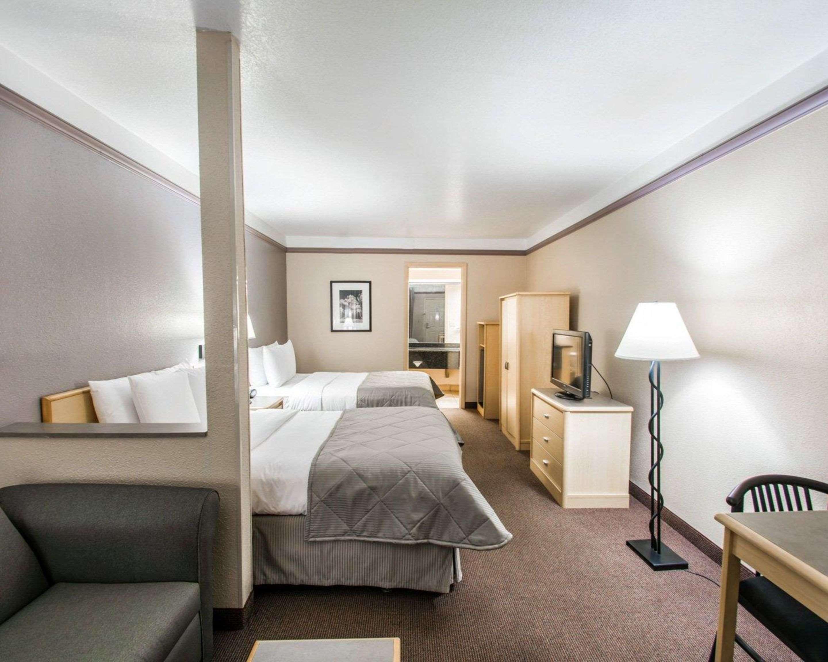 Maingate Garden Inn Kissimmee Eksteriør billede
