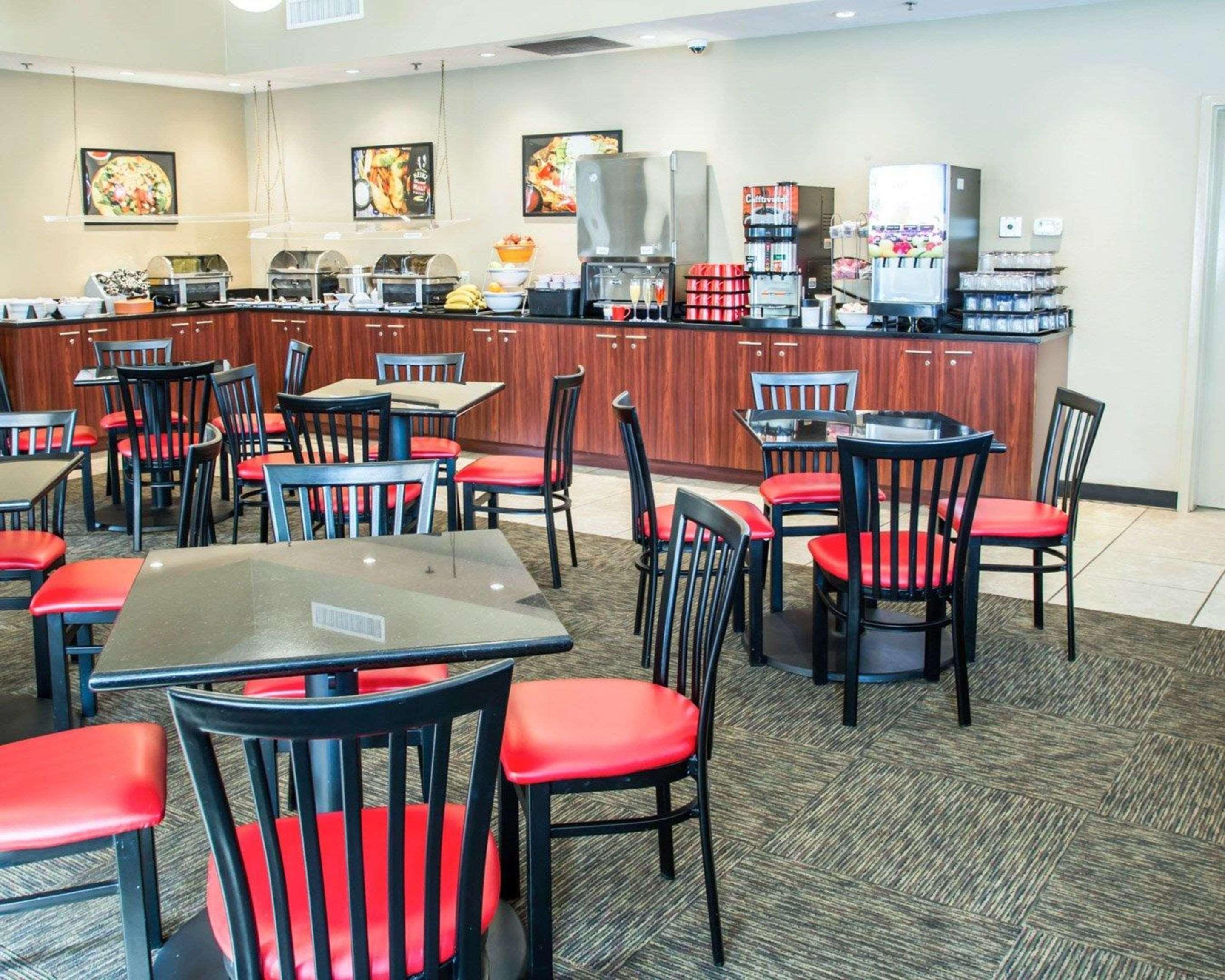 Maingate Garden Inn Kissimmee Eksteriør billede